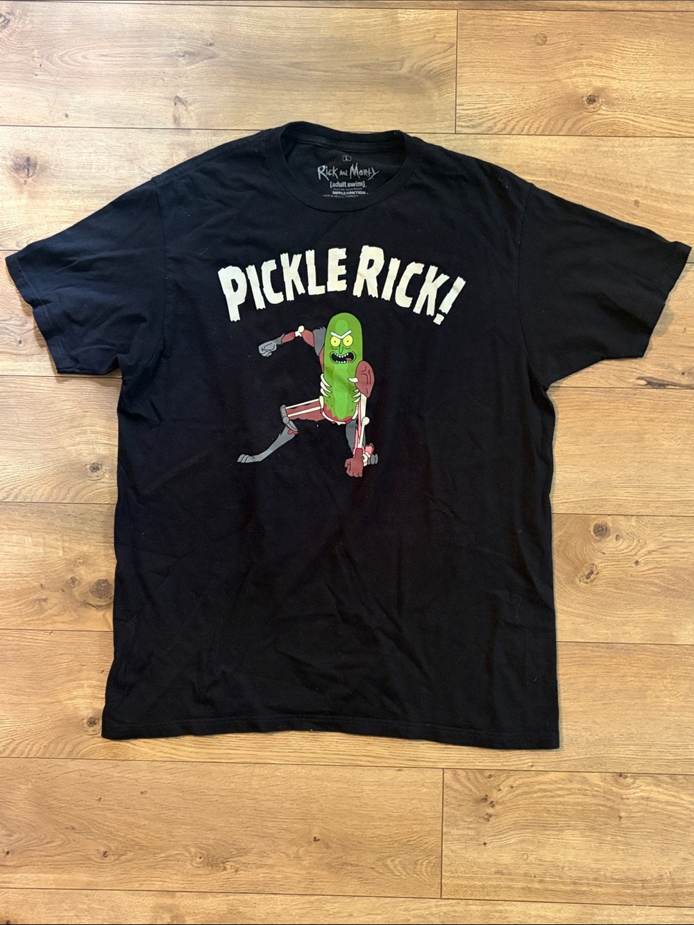 RICK AND MORTY LARGE Official Pickle Rick Black Graphic Tee